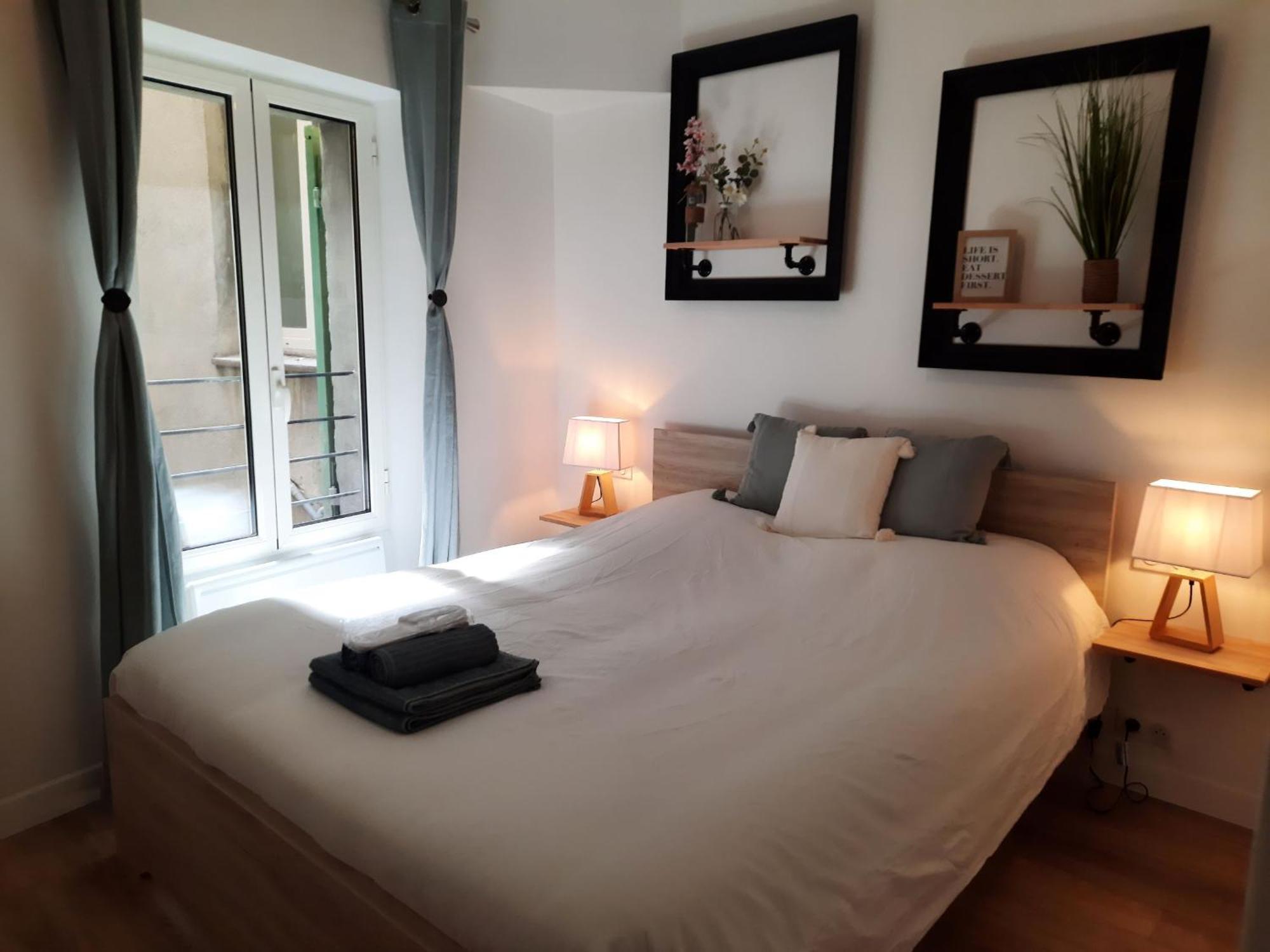 Beautiful Old Town Flat, Near The Beach Nice Exterior photo